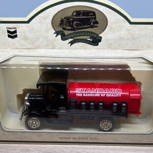 Chevron Commemorative 'Standard' Red & Black Vintage Tanker Diecast